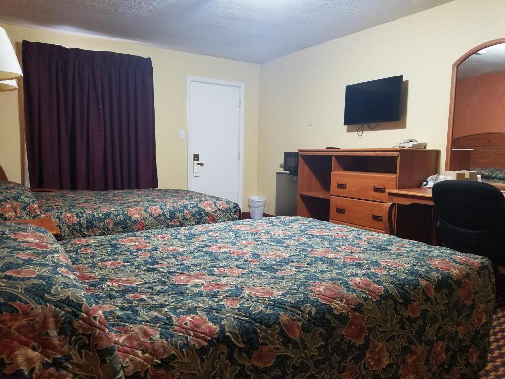 Budget Inn - Keokuk Main image 2